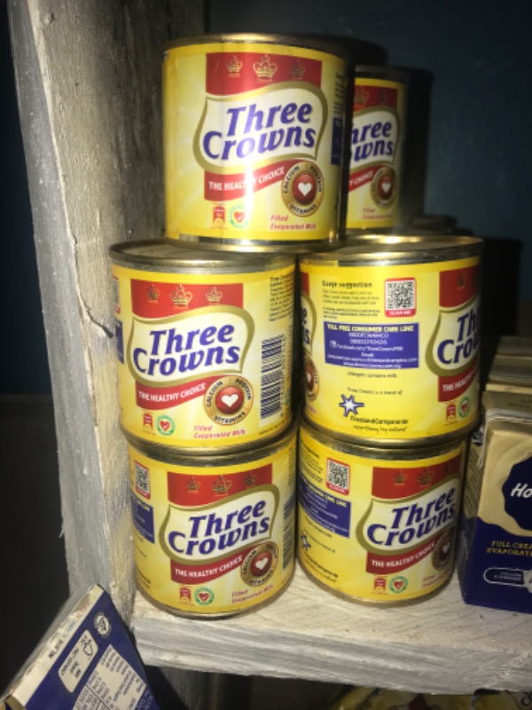 Three Crowns Tin Milk