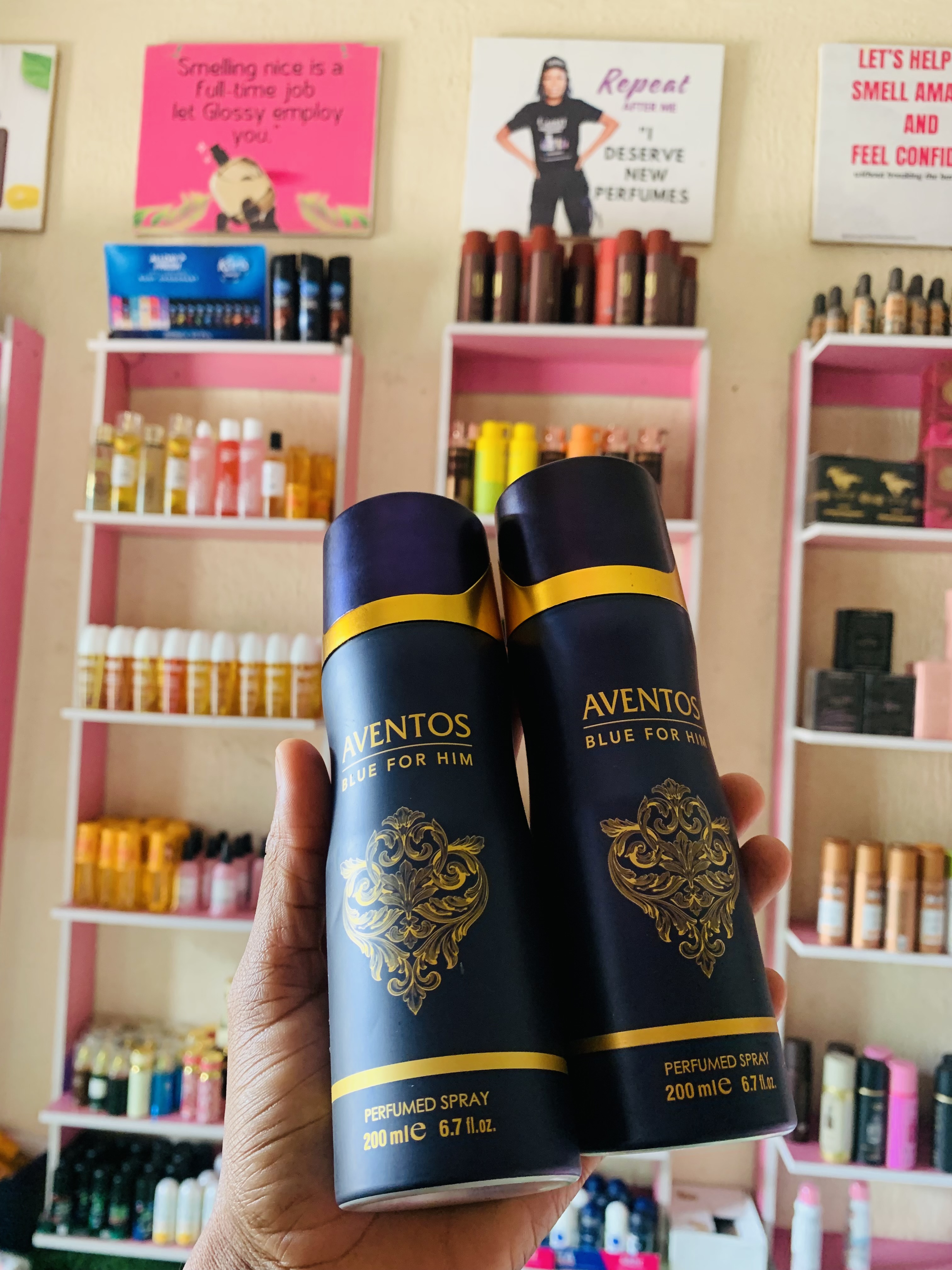 AVENTOS BLUE BODYSPRAYS