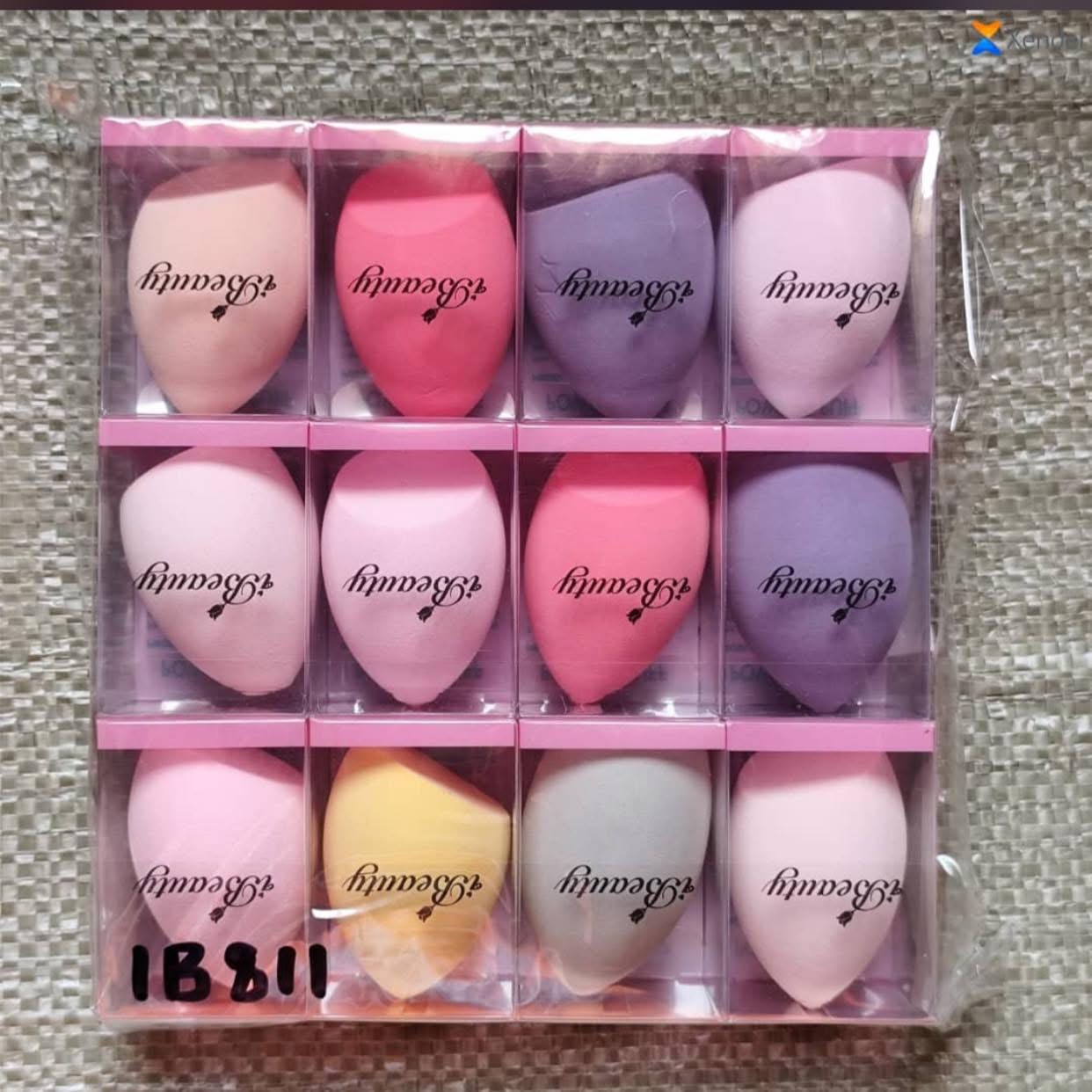 MAKEUP BLENDER